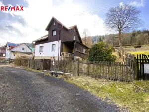 Prodej rodinného domu, Stříbrná, 120 m2