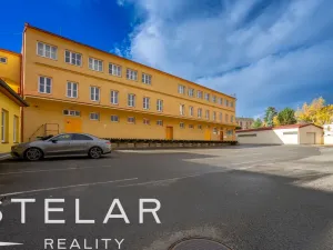 Pronájem kanceláře, Krnov - Pod Bezručovým vrchem, Revoluční, 328 m2