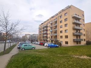 Prodej bytu 2+kk, Praha - Hlubočepy, Štěpařská, 56 m2