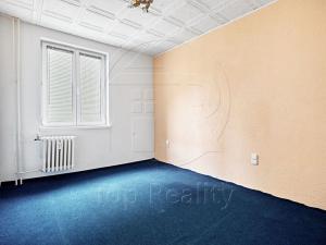 Prodej bytu 4+1, Bukovany, 77 m2