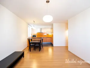 Pronájem bytu 3+kk, Praha - Letňany, Beranových, 71 m2