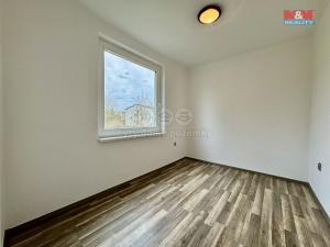 Prodej bytu 4+1, Bernartice, V zahrádce, 102 m2