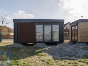 Prodej komerční nemovitosti, Zbuzany, Keltská, 18 m2