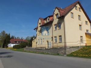 Prodej ubytování, Strážný - Řasnice, 870 m2