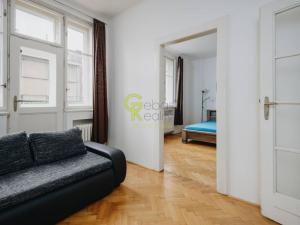Pronájem bytu 2+1, Praha - Nové Město, Ve Smečkách, 58 m2