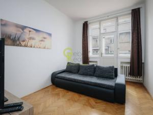 Pronájem bytu 2+1, Praha - Nové Město, Ve Smečkách, 52 m2