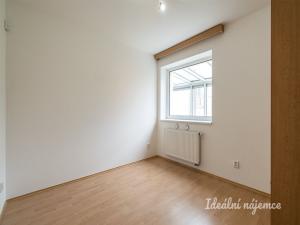 Pronájem bytu 2+kk, Praha - Kolovraty, Ke zvoničce, 46 m2