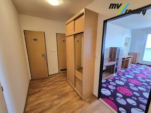 Prodej bytu 2+1, Milovice, Topolová, 57 m2