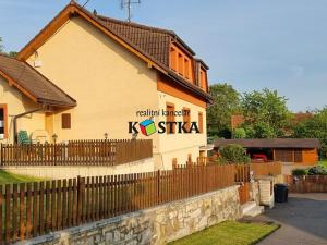 Prodej vícegeneračního domu, Bartošovice, 200 m2