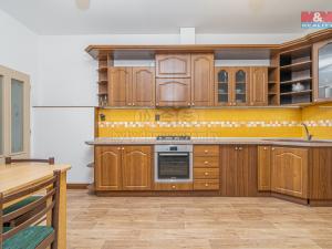 Prodej rodinného domu, Prostějov, Husovo nám., 416 m2