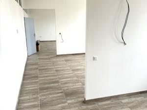 Pronájem obchodního prostoru, Třebíč - Nové Dvory, Viktorinova, 267 m2