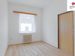 Prodej bytu 2+1, Úpice, Spojenců, 60 m2