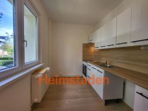 Pronájem bytu 2+1, Karviná - Nové Město, Holubova, 54 m2