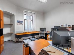 Prodej kanceláře, Praha - Vinohrady, Šafaříkova, 78 m2