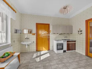 Prodej rodinného domu, Okrouhlice, 1002 m2