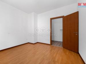 Prodej bytu 3+1, Janovice nad Úhlavou, Rozvojová zóna, 93 m2