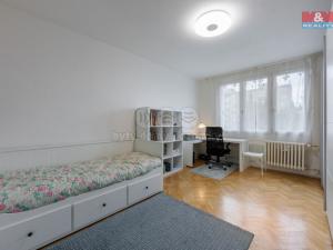 Prodej bytu 2+1, Karlovy Vary - Drahovice, Maďarská, 56 m2
