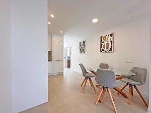 Prodej bytu 3+kk, Adeje, Španělsko, 60 m2