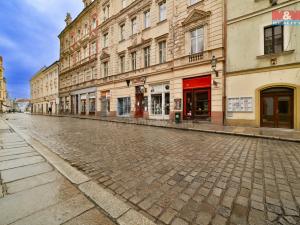 Pronájem obchodního prostoru, Plzeň - Vnitřní Město, Rooseveltova, 61 m2