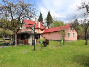 Prodej rodinného domu, Karlovice, 102 m2