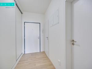 Pronájem bytu 1+kk, Olomouc - Řepčín, gen. Píky, 40 m2