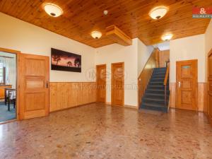 Prodej ubytování, Deštné v Orlických horách, 616 m2