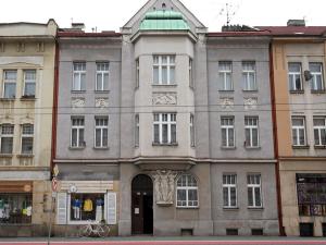 Pronájem bytu 3+kk, Hradec Králové, Gočárova třída, 90 m2
