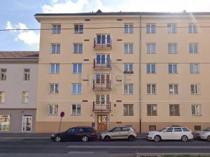 Prodej bytu 2+kk, Praha - Břevnov, Bělohorská, 53 m2
