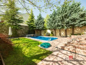 Prodej rodinného domu, Benešov, Zapova, 270 m2