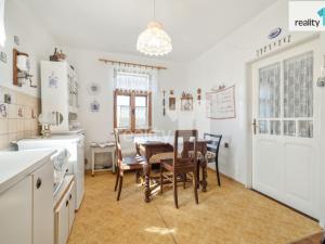 Prodej pozemku pro bydlení, Kobylice, 1270 m2