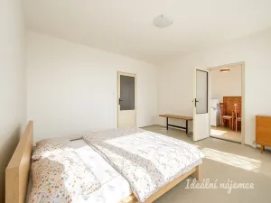 Pronájem bytu 1+1, Praha - Troja, Mazurská, 50 m2