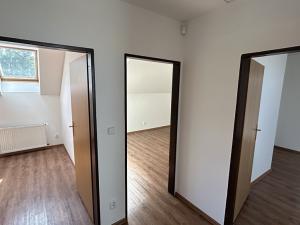 Prodej rodinného domu, Zbuzany, U Menhiru V, 150 m2