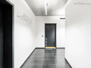 Pronájem bytu 3+kk, Praha - Smíchov, Grafická, 74 m2