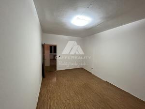 Prodej bytu 2+1, Bílovec, Radotínská, 54 m2