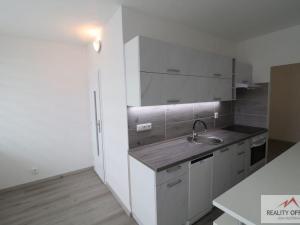 Pronájem bytu 2+1, Děčín - Děčín XXVII-Březiny, 50 m2