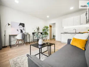 Pronájem bytu 2+kk, Česká Lípa, Kolínská, 40 m2