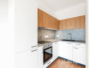Pronájem bytu 2+kk, Praha - Kamýk, Zimova, 49 m2