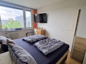 Pronájem bytu 2+kk, Praha - Háje, Ocelíkova, 44 m2