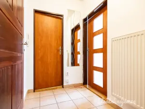 Pronájem bytu 2+kk, Praha - Vršovice, Tolstého, 56 m2