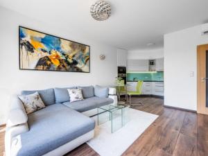 Prodej bytu 2+kk, Praha - Hloubětín, Nademlejnská, 62 m2