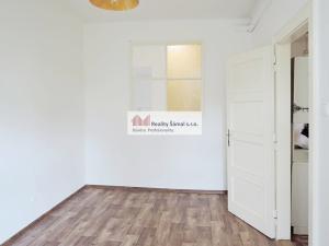 Prodej bytu 2+1, Praha - Dejvice, Evropská, 56 m2