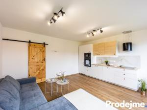 Prodej bytu 3+kk, Šumná, 65 m2