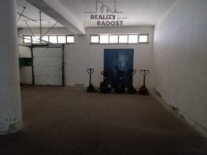 Prodej skladu, Vítkov, Budišovská, 1920 m2