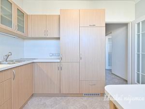 Pronájem bytu 1+1, Hradec Králové - Nový Hradec Králové, třída Edvarda Beneše, 41 m2