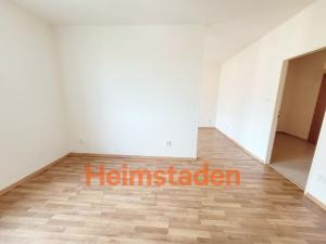 Pronájem bytu 1+kk, Havířov - Město, Hlavní třída, 37 m2
