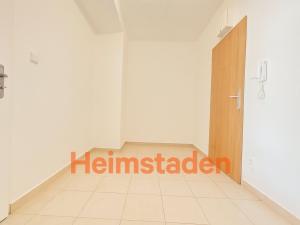 Pronájem bytu 1+kk, Havířov - Město, Hlavní třída, 37 m2