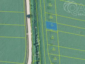 Prodej podílu 1/2 zemědělské půdy, Javorník, 3152 m2