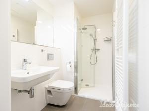 Pronájem bytu 1+kk, Praha - Vinohrady, Perucká, 23 m2