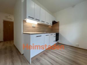 Pronájem bytu 2+1, Orlová - Lutyně, Masarykova třída, 57 m2