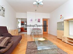 Pronájem bytu 3+1, Praha - Vršovice, Novorossijská, 98 m2